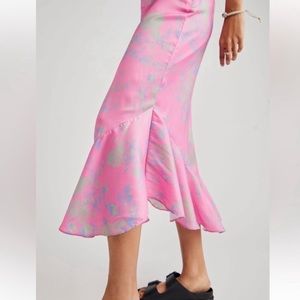 NEW Free People Pink Asymmetrical Everything’s Rosie Midi Skirt Size 12